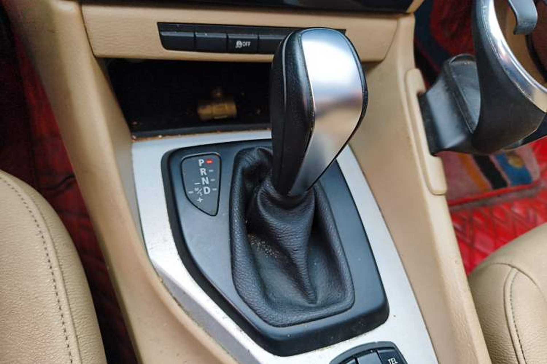 Used BMW X1 2013 sDrive18i Leading Model Gear Lever