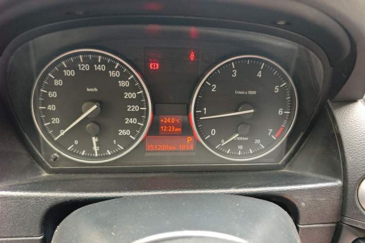 Used BMW X1 2013 sDrive18i Fashion Model Instrument Cluster