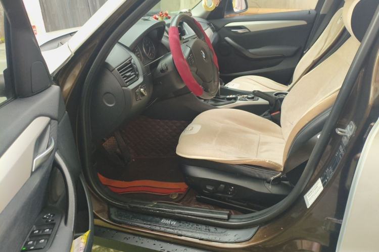 Used BMW X1 2013 sDrive18i Fashion Model Left Front Seat