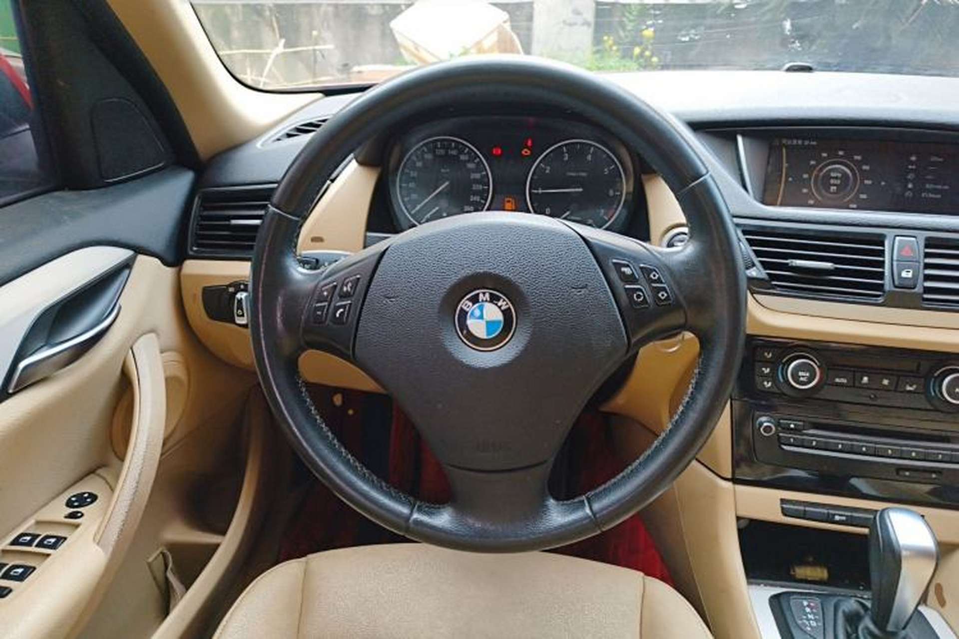 Used BMW X1 2013 sDrive18i Leading Model Steering Wheel
