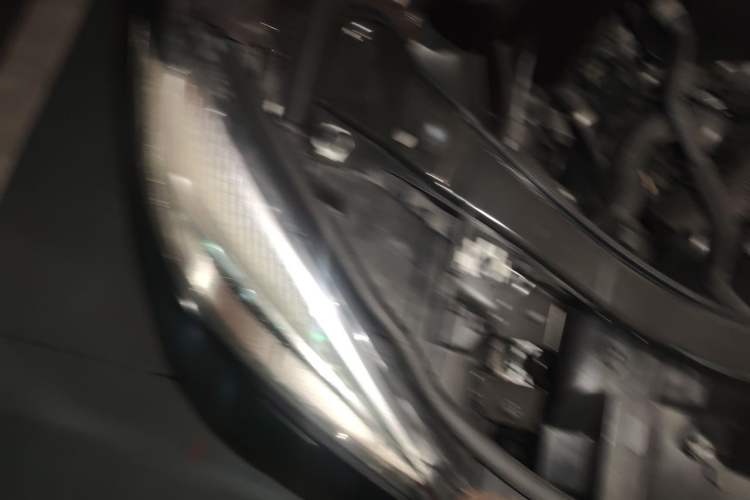 Used BMW X1 2014 sDrive18i Leading Model Engine Bay Right