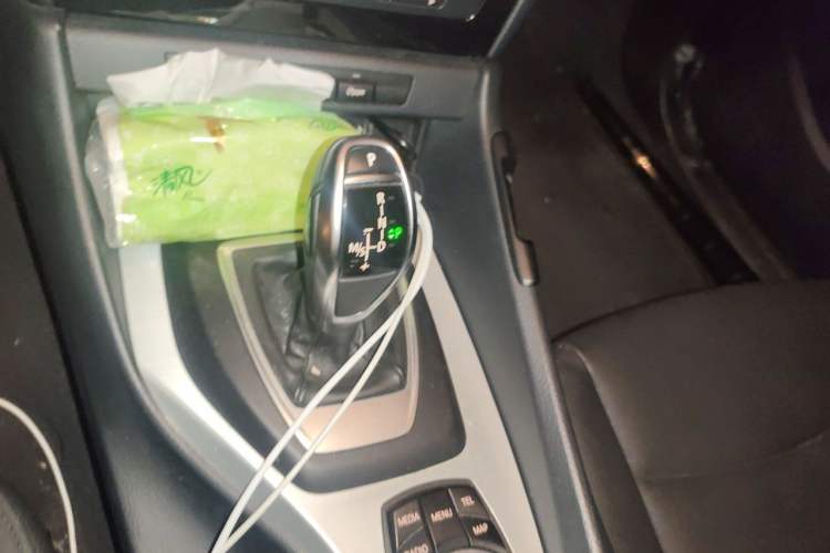 Used BMW X1 2014 sDrive18i Leading Model Gear Lever