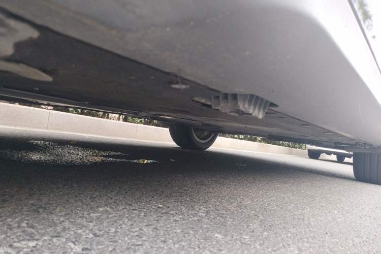 Used BMW X1 2014 sDrive18i Leading Model Chassis Front Left