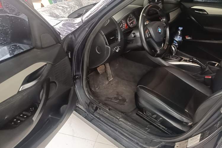Used BMW X1 2014 sDrive18i Fashion Model Driver Seat