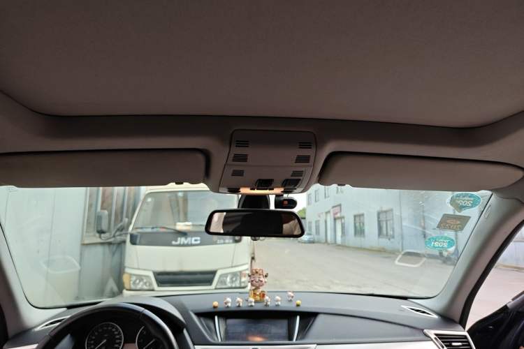 Used BMW X1 2014 sDrive18i Fashion Model Headliner
