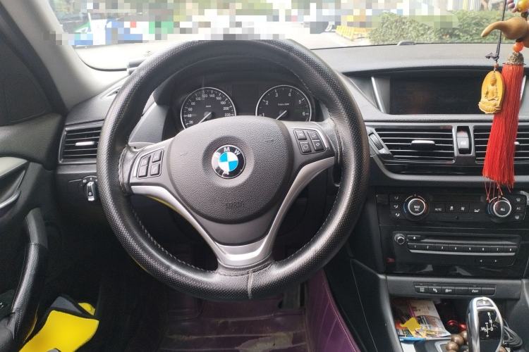 Used BMW X1 2014 sDrive18i Leading Model Steering Wheel