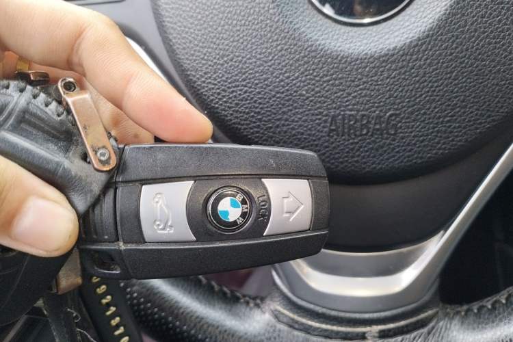 Used BMW X1 2014 sDrive18i Leading Model Vehicle Key