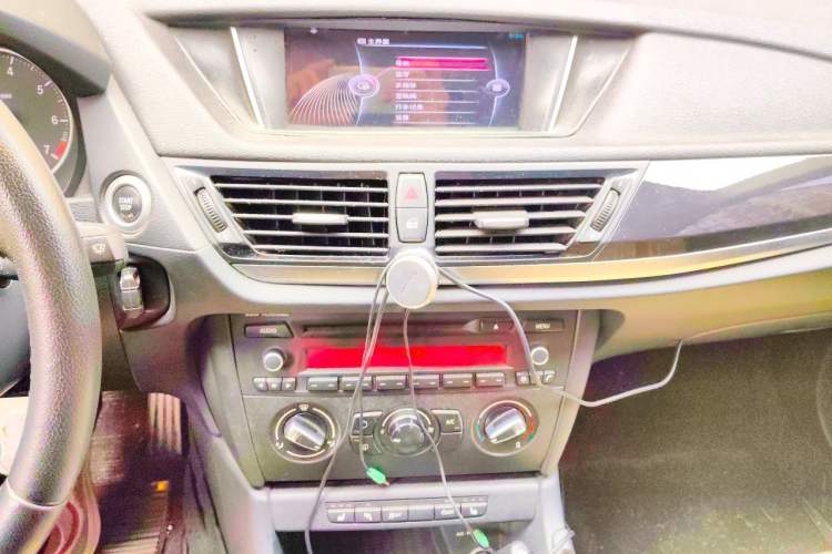 Used BMW X1 2014 sDrive18i Leading Model Audio And AC Panel