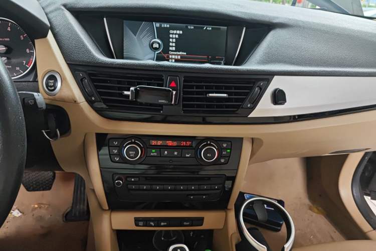 Used BMW X1 2014 sDrive18i Leading Model Audio And AC Panel