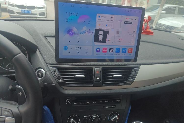Used BMW X1 2014 sDrive18i Fashion Model Audio And AC Panel