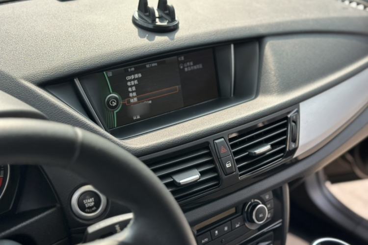 Used BMW X1 2014 sDrive18i Leading Model Audio And AC Panel