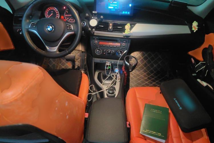 Used BMW X1 2014 sDrive18i Fashion Model Center Console