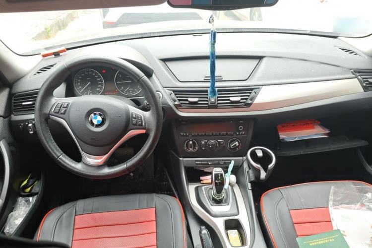 Used BMW X1 2014 sDrive18i Fashion Model Center Console