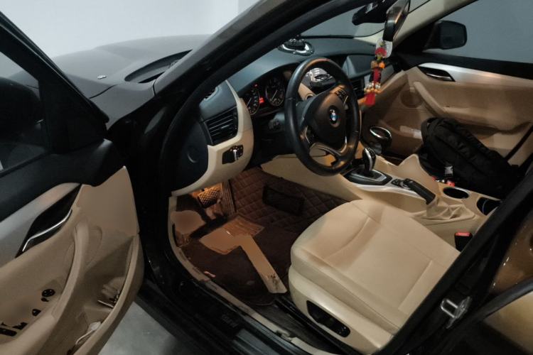 Used BMW X1 2014 sDrive18i Leading Model Driver Seat