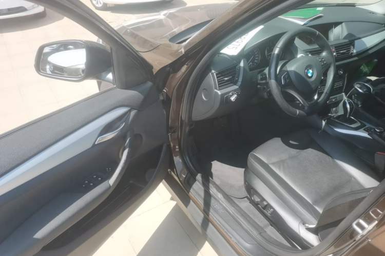 Used BMW X1 2014 sDrive18i Leading Model Driver Seat