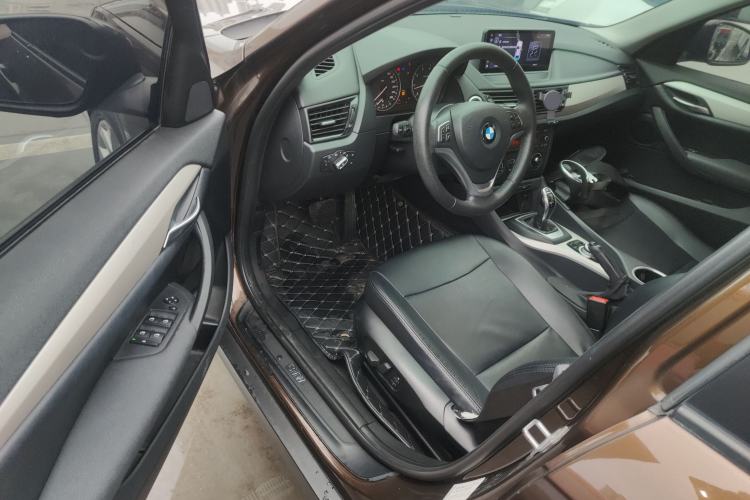 Used BMW X1 2014 sDrive18i Fashion Model Driver Seat