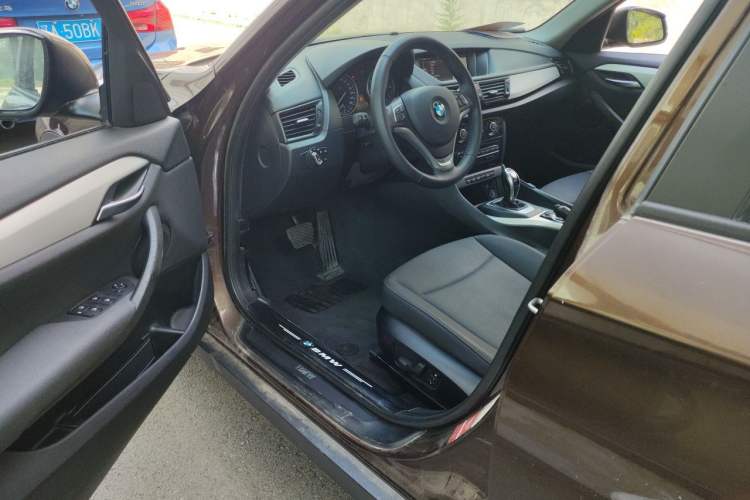 Used BMW X1 2014 sDrive18i Leading Model Driver Seat