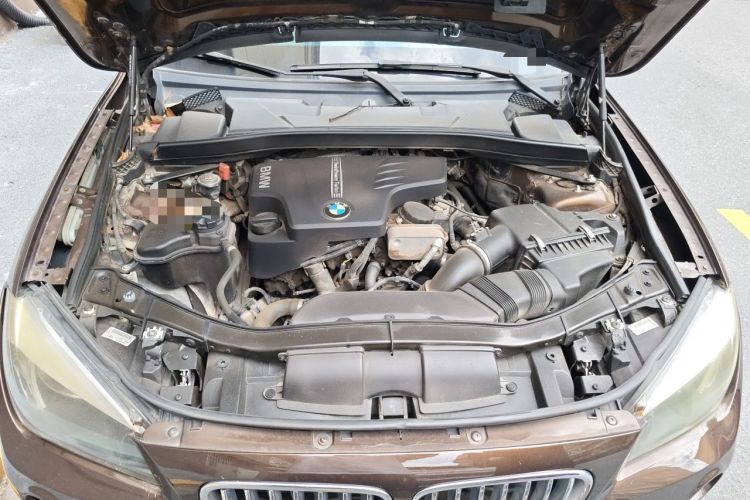 Used BMW X1 2014 sDrive18i Fashion Model Engine Bay