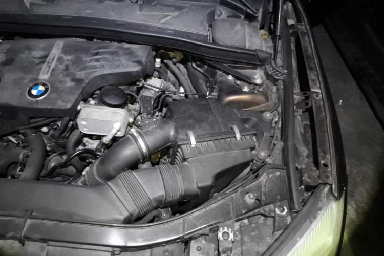 Used BMW X1 2014 sDrive18i Leading Model Engine Bay Left