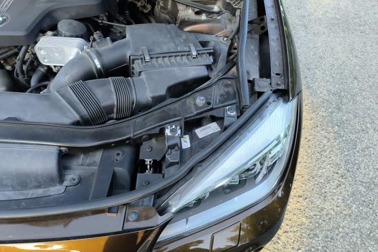 Used BMW X1 2014 xDrive20i X Design Package Engine Bay Left