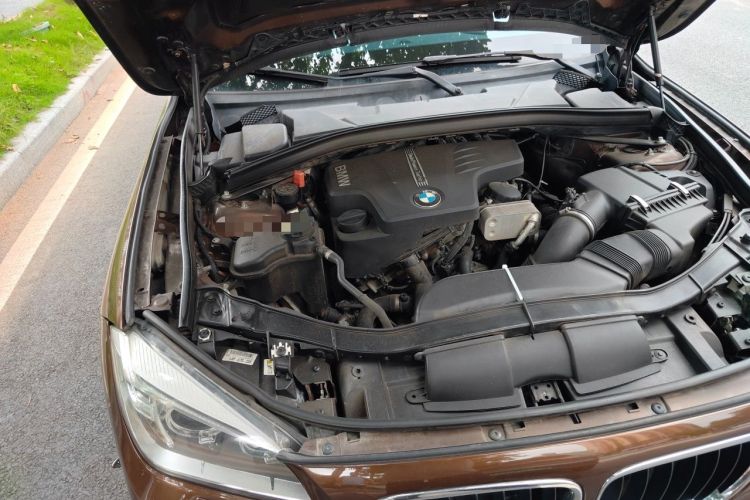 Used BMW X1 2014 sDrive18i Leading Model Engine Bay Right