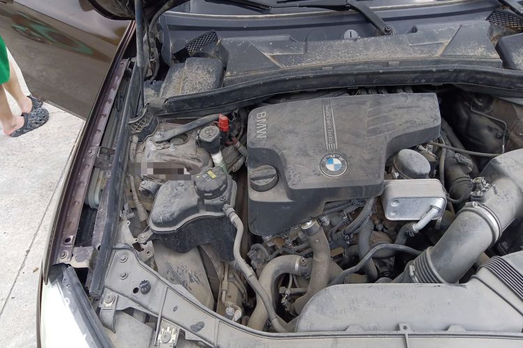 Used BMW X1 2014 sDrive18i Leading Model Engine Bay Right