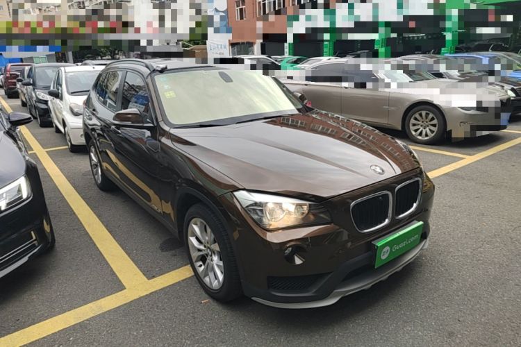 Used BMW X1 2014 sDrive18i Fashion Model Front Right 45 Deg