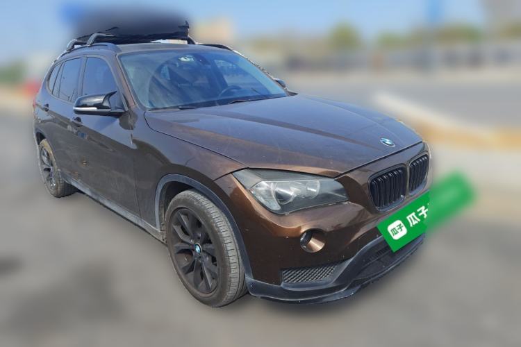 Used BMW X1 2014 sDrive18i Fashion Model Front Right 45 Deg