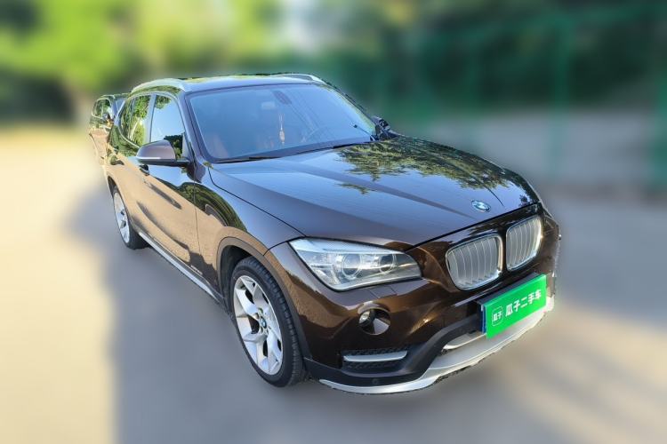 Used BMW X1 2014 xDrive20i X Design Package Front Right 45 Deg