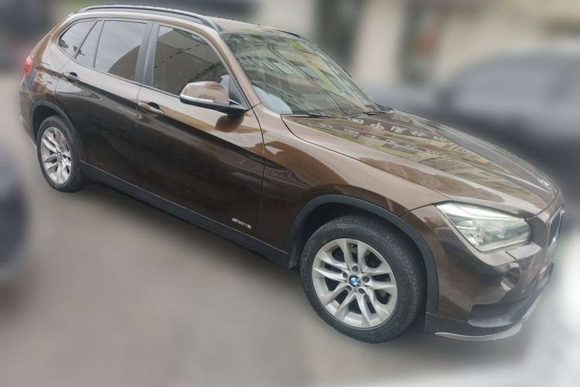 Used BMW X1 2014 sDrive18i Leading Model Front Right 45 Deg