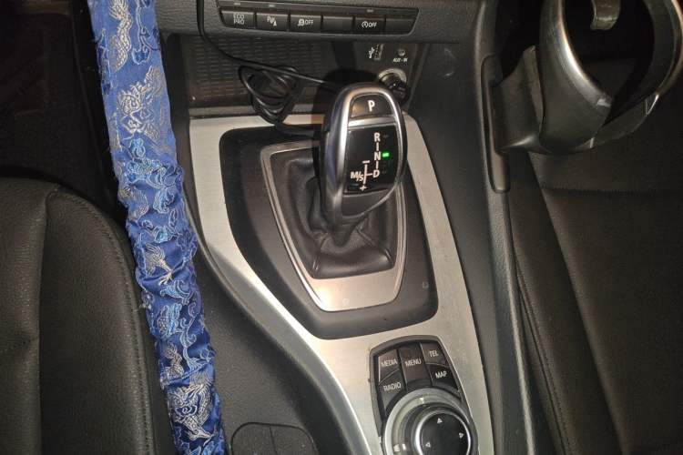 Used BMW X1 2014 sDrive18i Leading Model Gear Lever