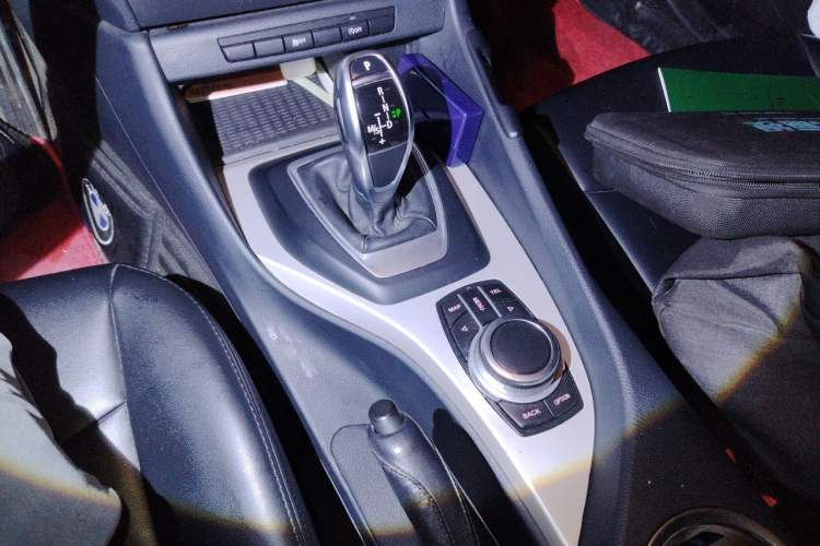 Used BMW X1 2014 sDrive18i Fashion Model Gear Lever