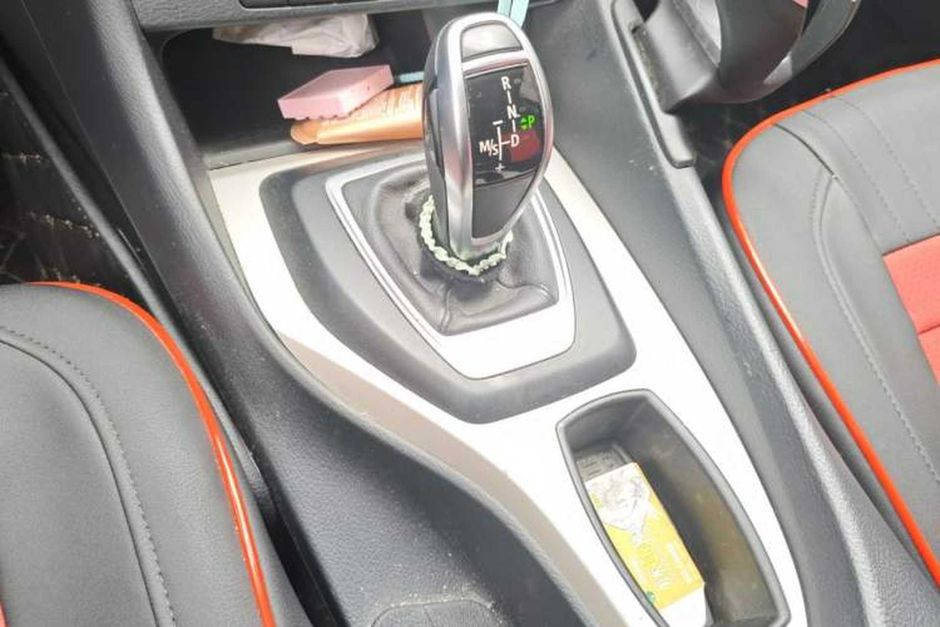 Used BMW X1 2014 sDrive18i Fashion Model Gear Lever