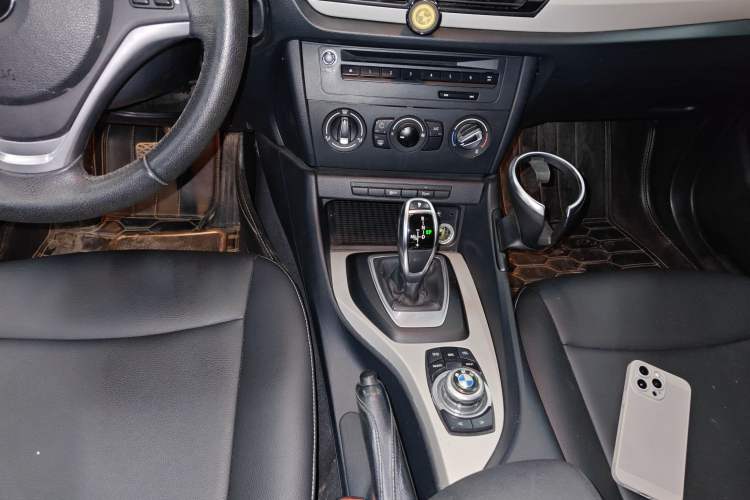 Used BMW X1 2014 sDrive18i Fashion Model Gear Lever