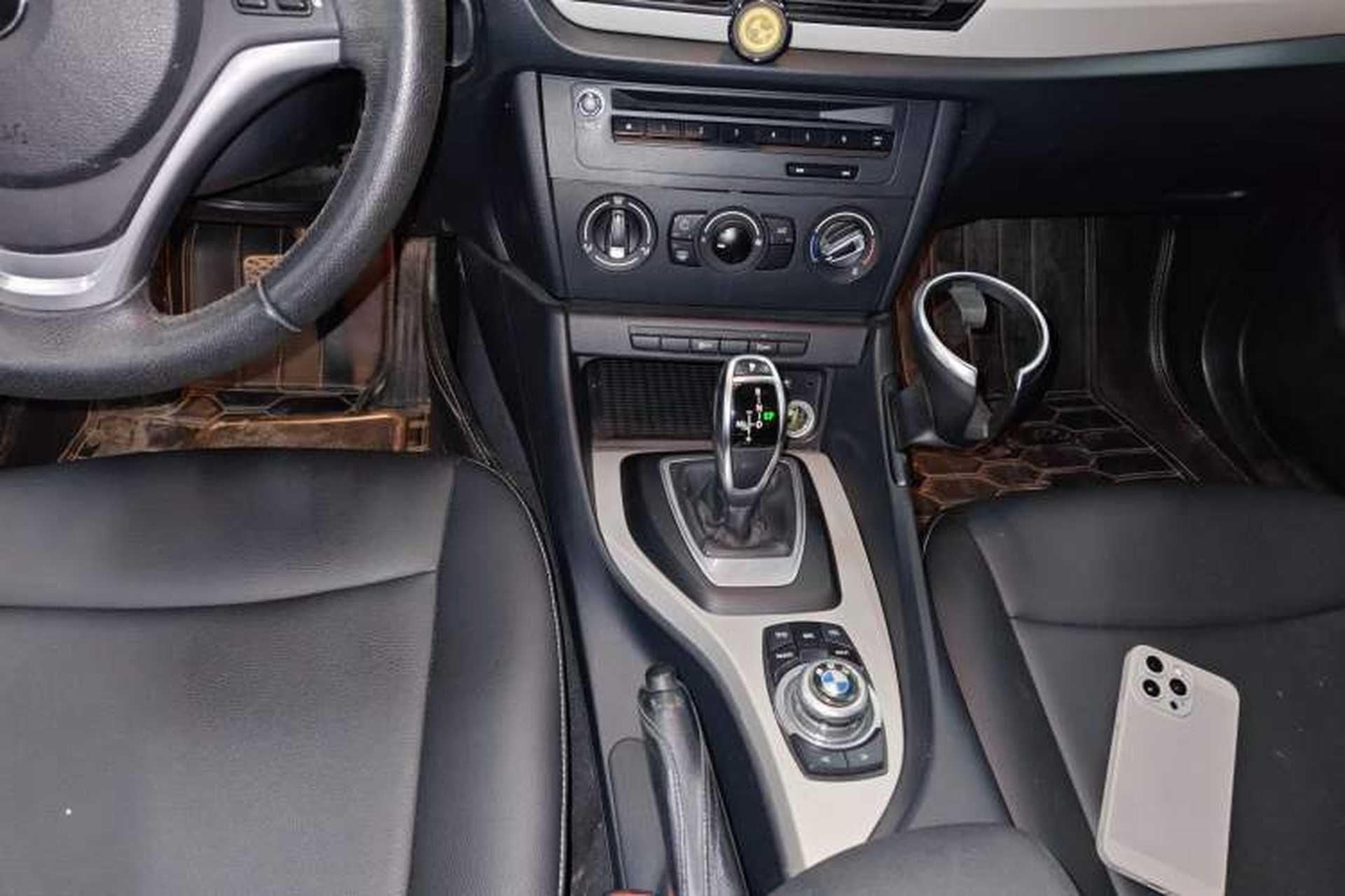 Used BMW X1 2014 sDrive18i Fashion Model Gear Lever