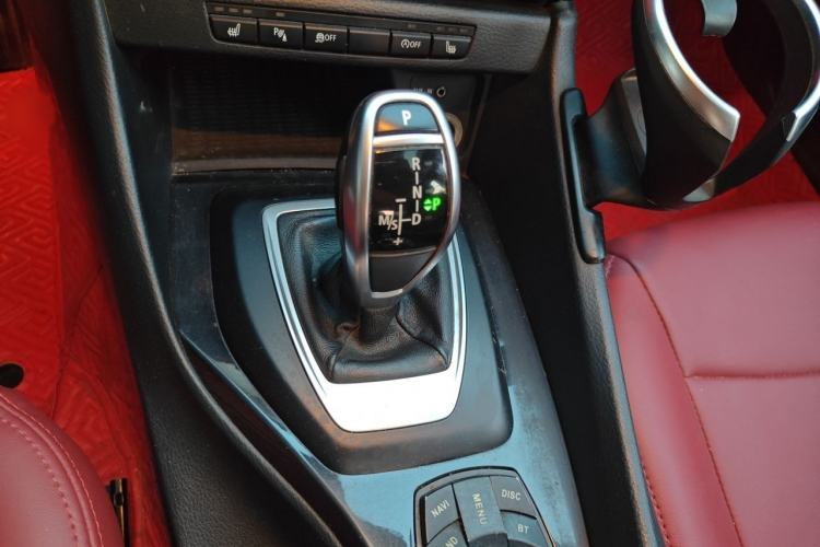 Used BMW X1 2014 sDrive18i Fashion Model Gear Lever