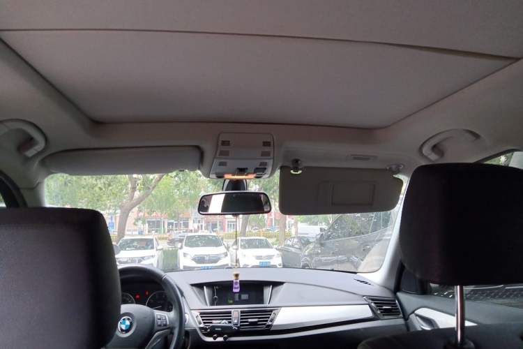 Used BMW X1 2014 sDrive18i Leading Model Headliner