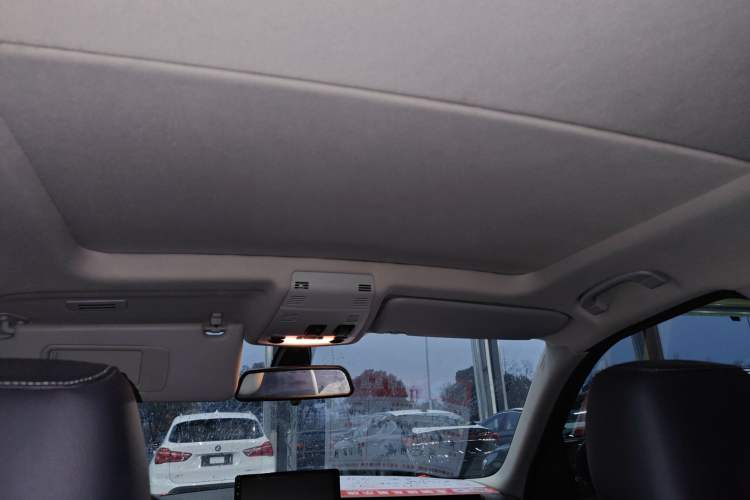 Used BMW X1 2014 sDrive18i Fashion Model Headliner