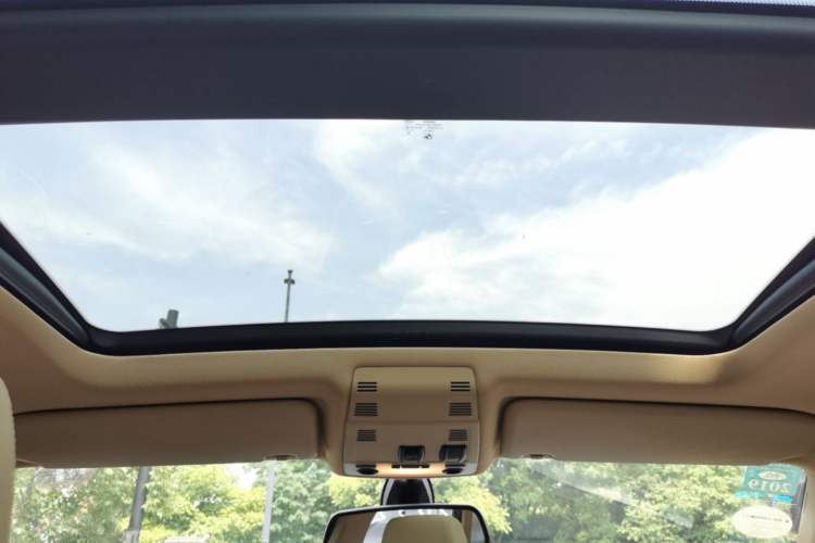 Used BMW X1 2014 sDrive18i Leading Model Headliner