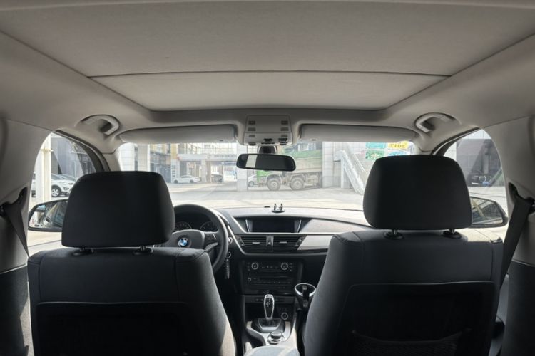 Used BMW X1 2014 sDrive18i Leading Model Headliner