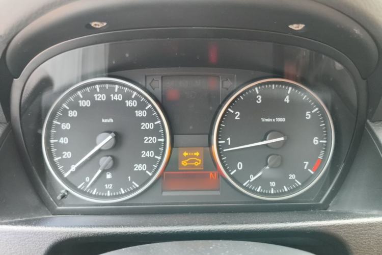 Used BMW X1 2014 sDrive18i Fashion Model Instrument Cluster