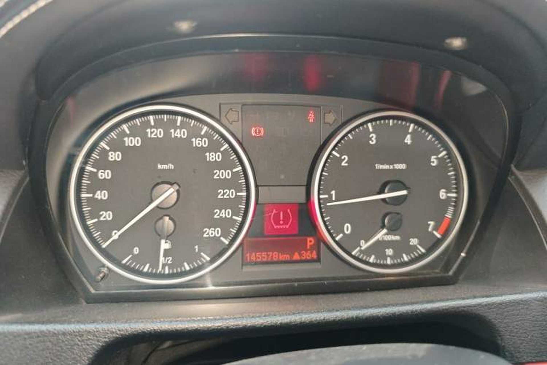 Used BMW X1 2014 sDrive18i Fashion Model Instrument Cluster
