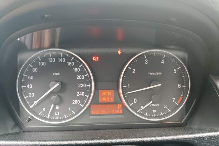 Used BMW X1 2014 sDrive18i Leading Model Instrument Cluster