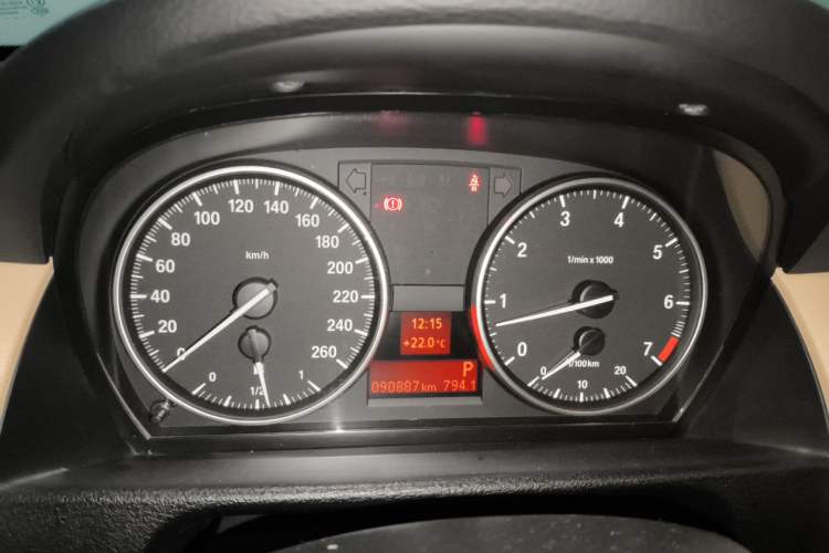 Used BMW X1 2014 sDrive18i Leading Model Instrument Cluster