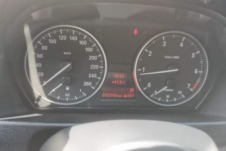 Used BMW X1 2014 sDrive18i Leading Model Instrument Cluster