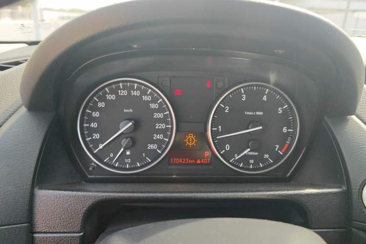 Used BMW X1 2014 sDrive18i Fashion Model Instrument Cluster