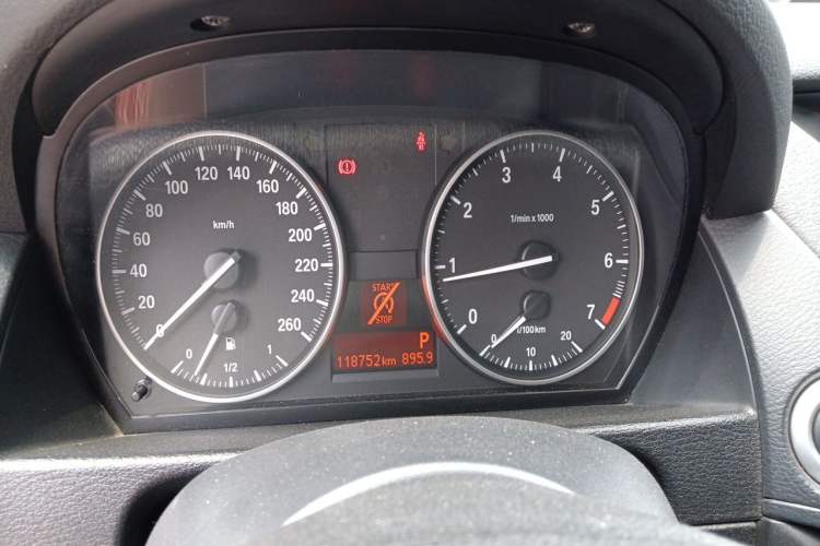 Used BMW X1 2014 sDrive18i Leading Model Instrument Cluster