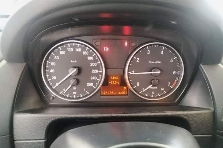 Used BMW X1 2014 sDrive18i Fashion Model Instrument Cluster