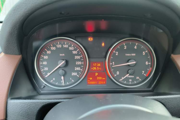 Used BMW X1 2014 xDrive20i X Design Package Instrument Cluster