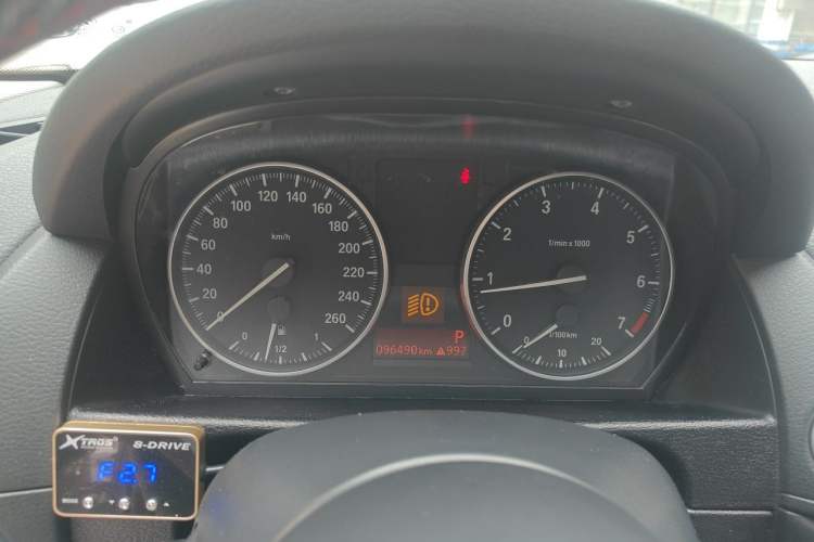 Used BMW X1 2014 sDrive18i Fashion Model Instrument Cluster